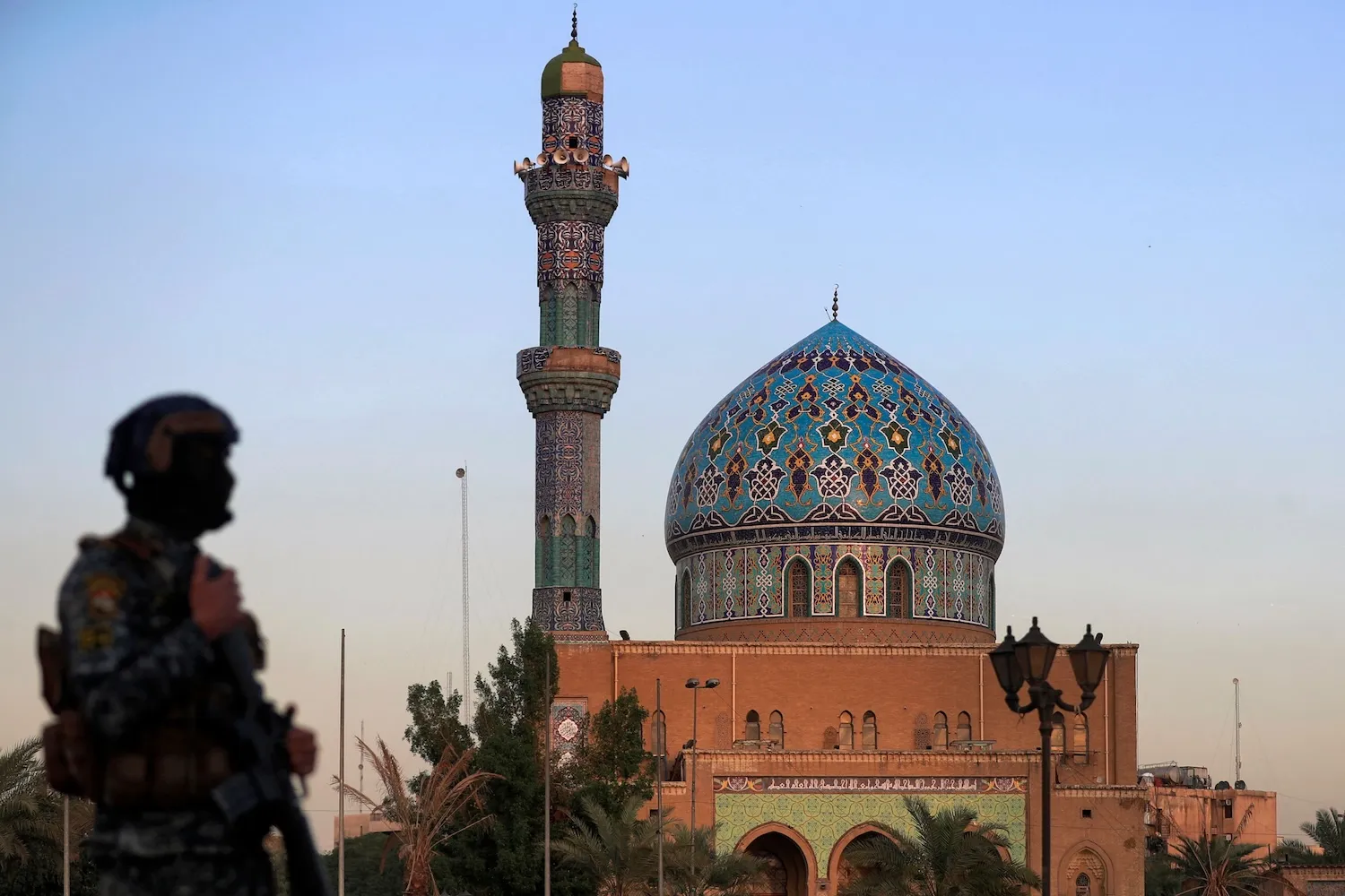 اجازه ندهید ایران به عراق دیگری تبدیل شود