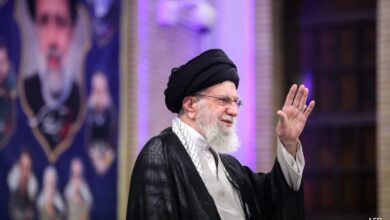 واکنش‌ها به حضور آیت‌الله خامنه‌ای در انظار عمومی
