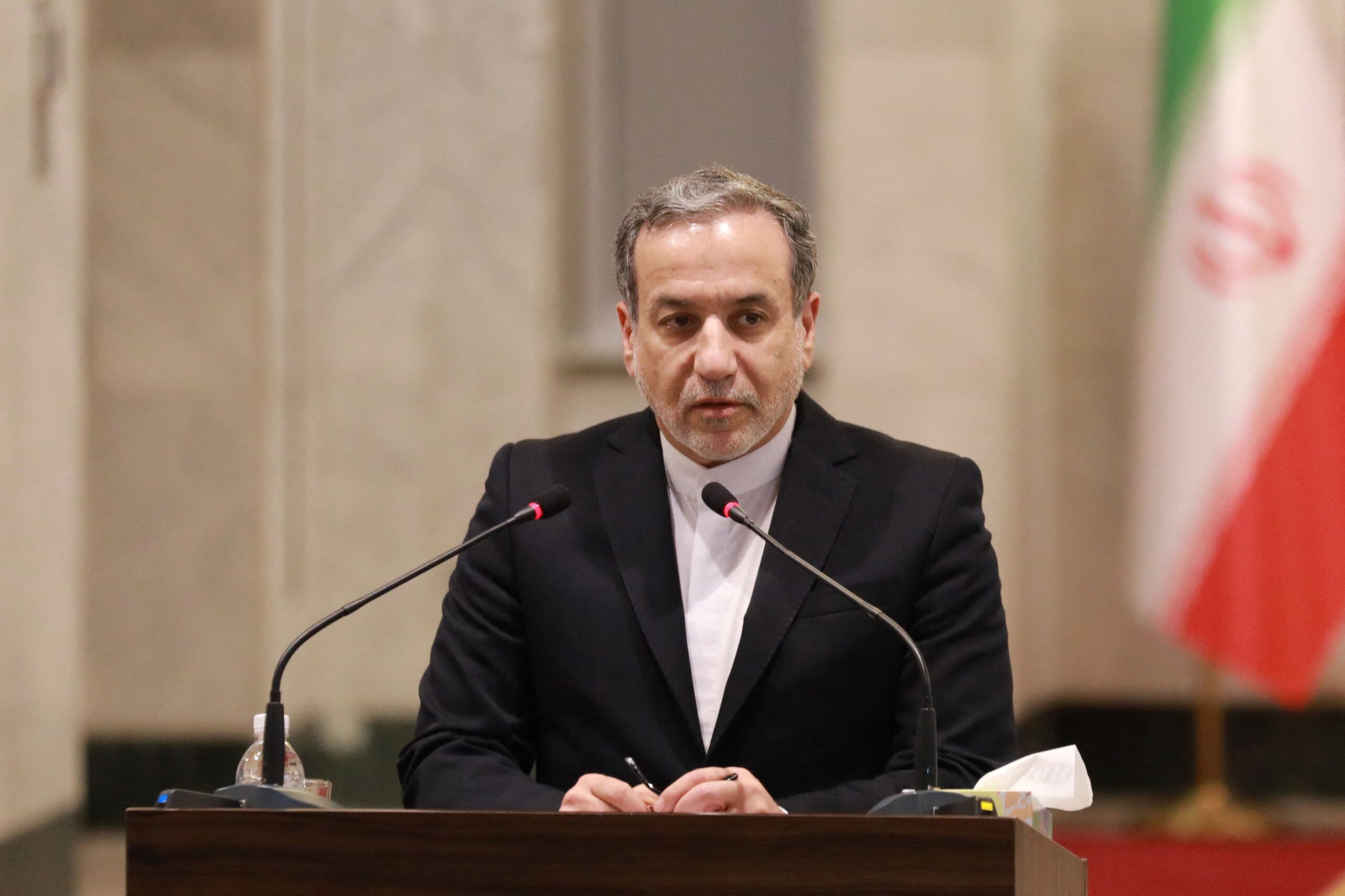 عراقچی _ اطلس دیپلماسی