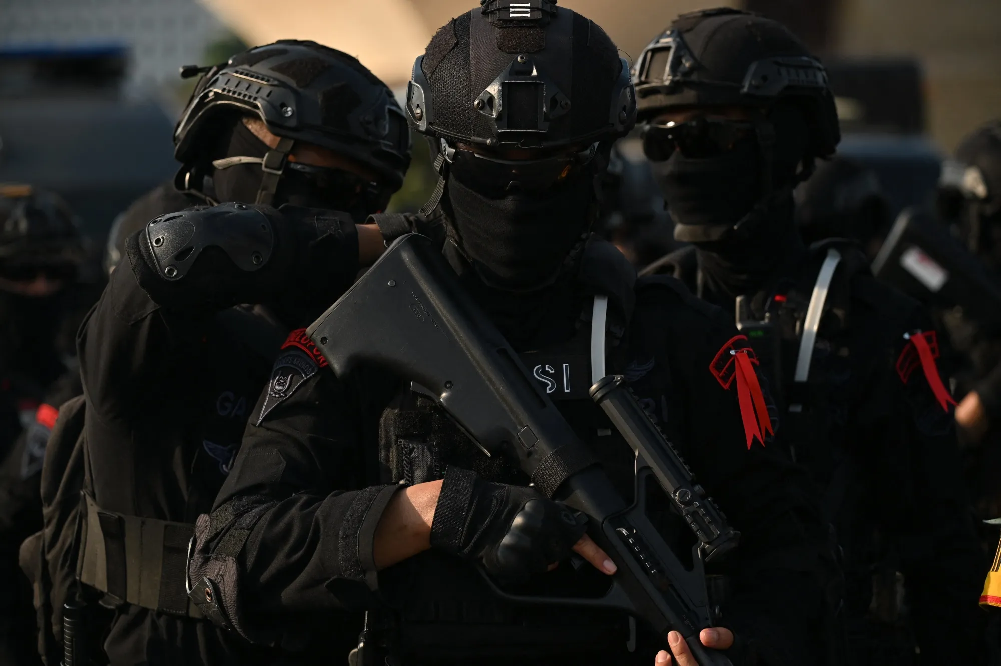 پلیس مسلح