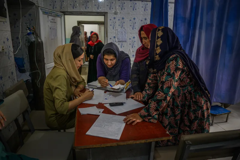 زنان مختلف _ اطلس دیپلماسی