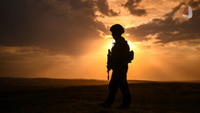 سایه سرباز نظامی _ اطلس دیپلماسی