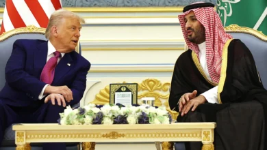 عکسی از بن سلمان و ترامپ درحال گفتگو _ اطلس دیپلماسی