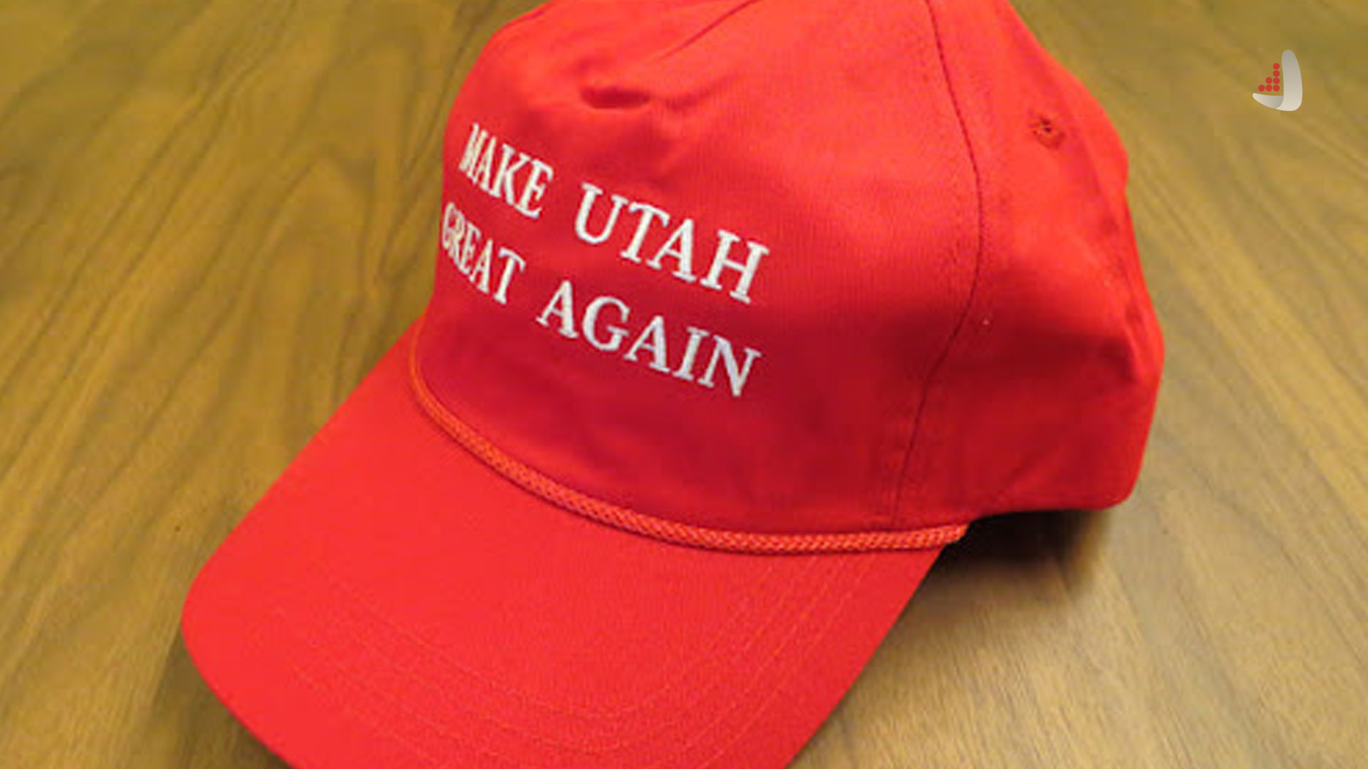 کلاه با نوشته Make Utah Great Again