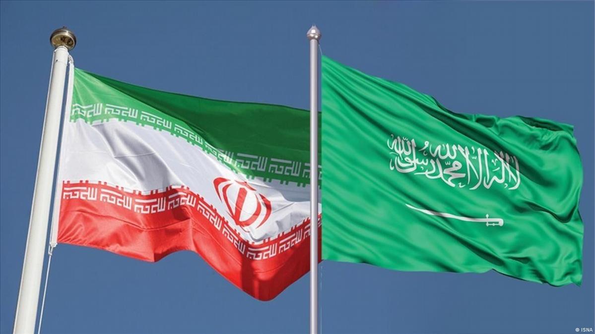 چرا عربستان در جنگ با ایران کنار ایستاده است؟