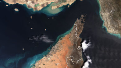 تنگه‌ای که گلوی خود را صاف کرد