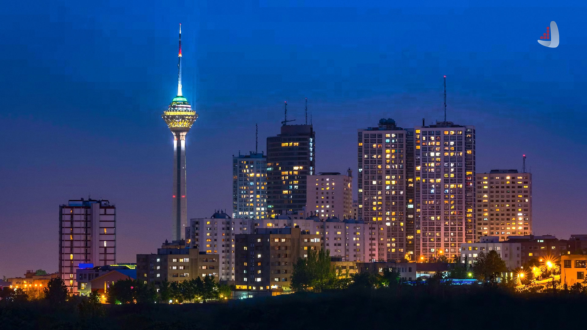 نمایی از غرب آفتاب در تهران