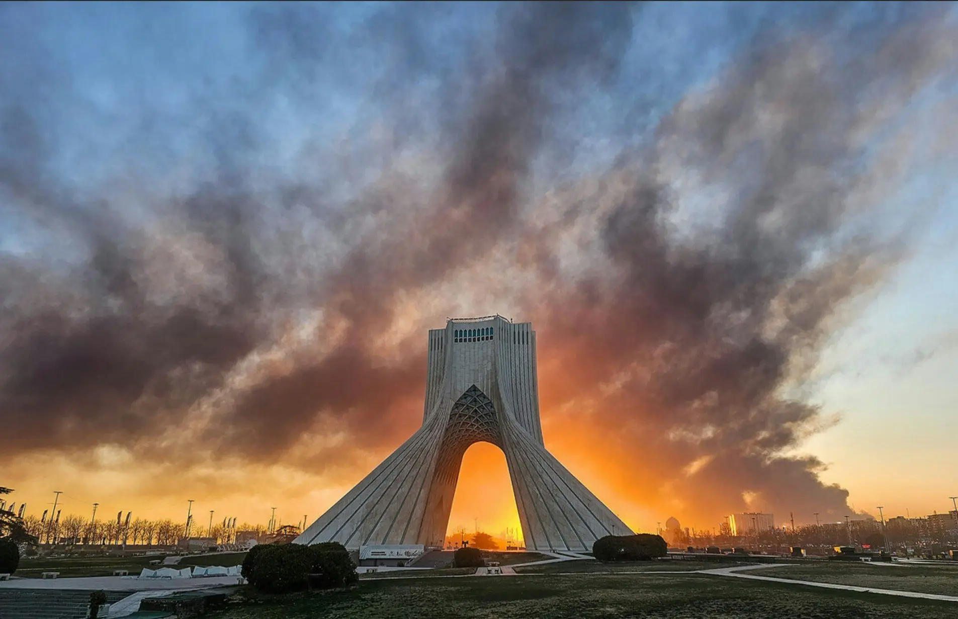 برج آزدی