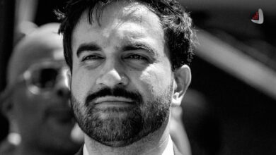 پرتره سیاه و سفید زهران ممدانی